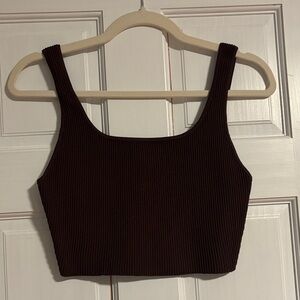 Aritzia Babaton Brown Crop Top